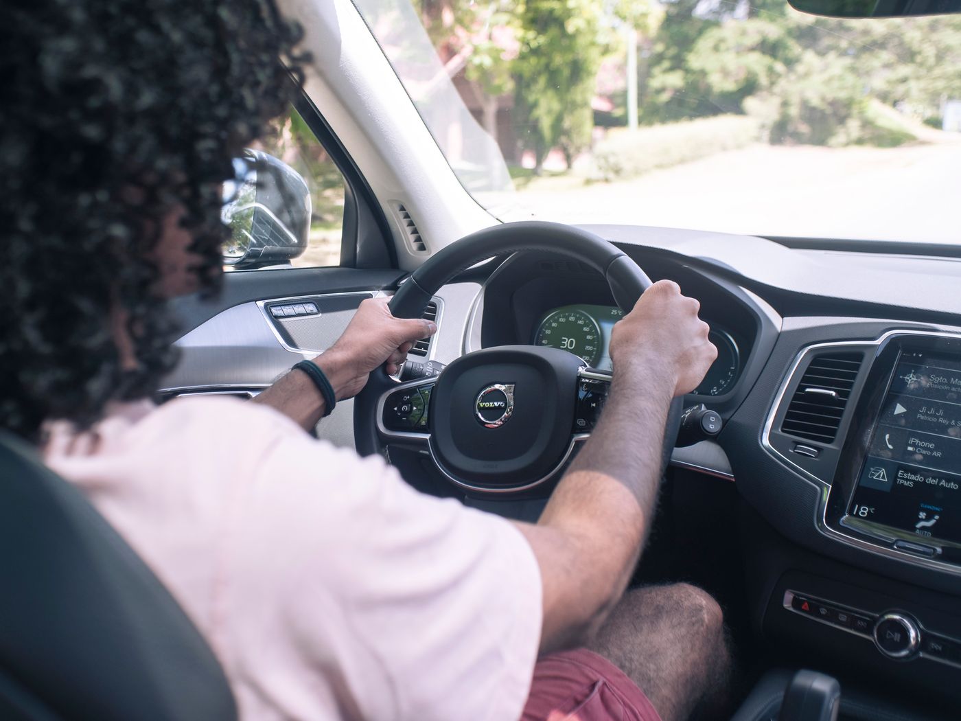 Conducteur vu depuis le siège passager